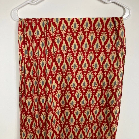 Bundle of 2 Fashion Scarves- Red and Blue - Picture 3 of 12